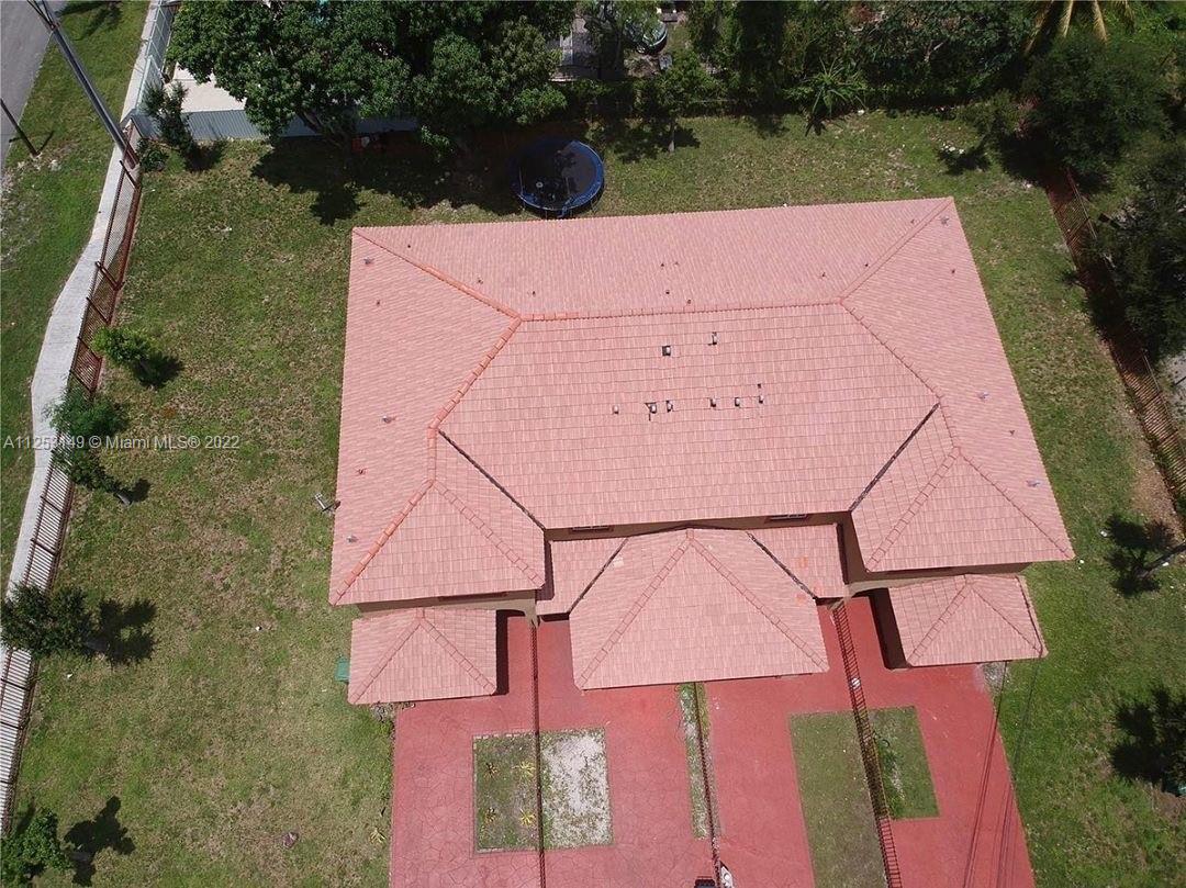 See details / 6938 sq. ft. $ 2022-09-27 0 Photo