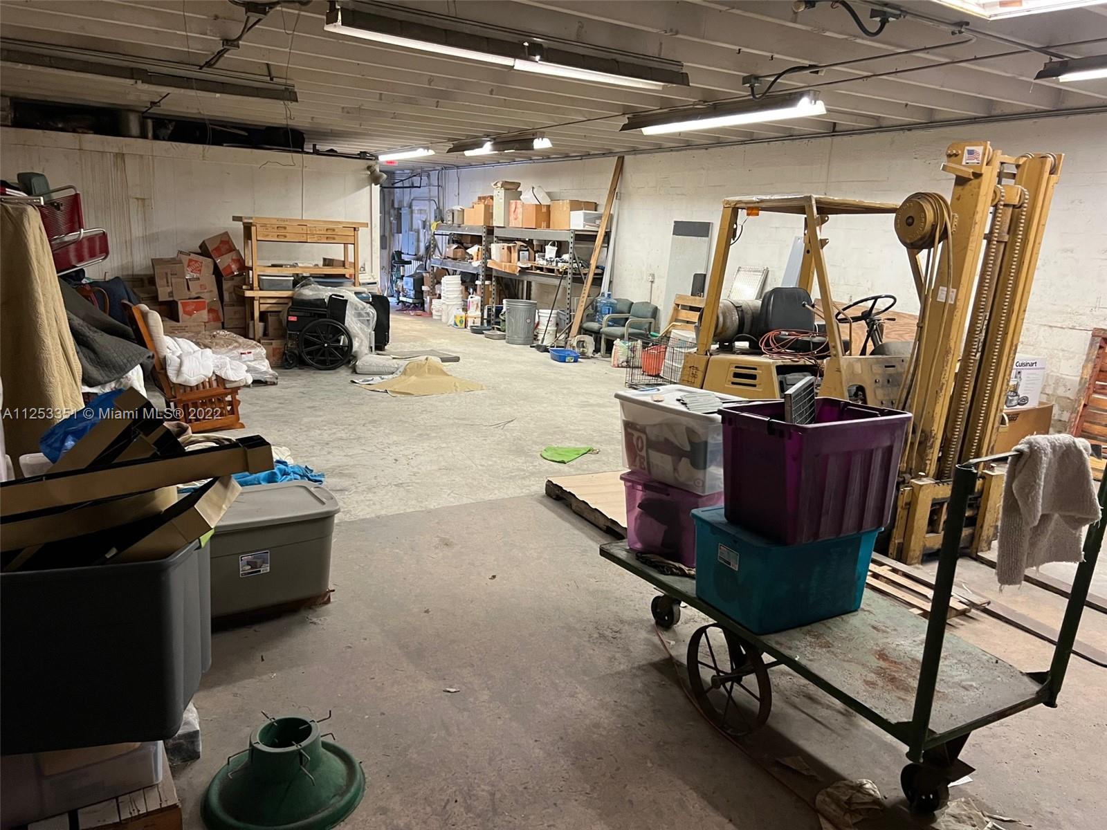 See details / sq. ft. $ 2022-12-20 0 Photo