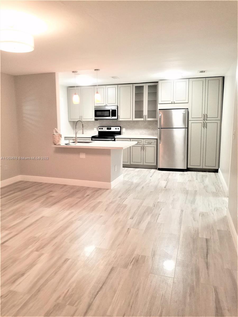 See details / 1540 sq. ft. $ 2022-08-12 0 Photo