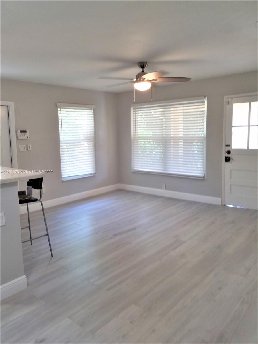 See details / 1540 sq. ft. $ 2022-08-12 0 Photo