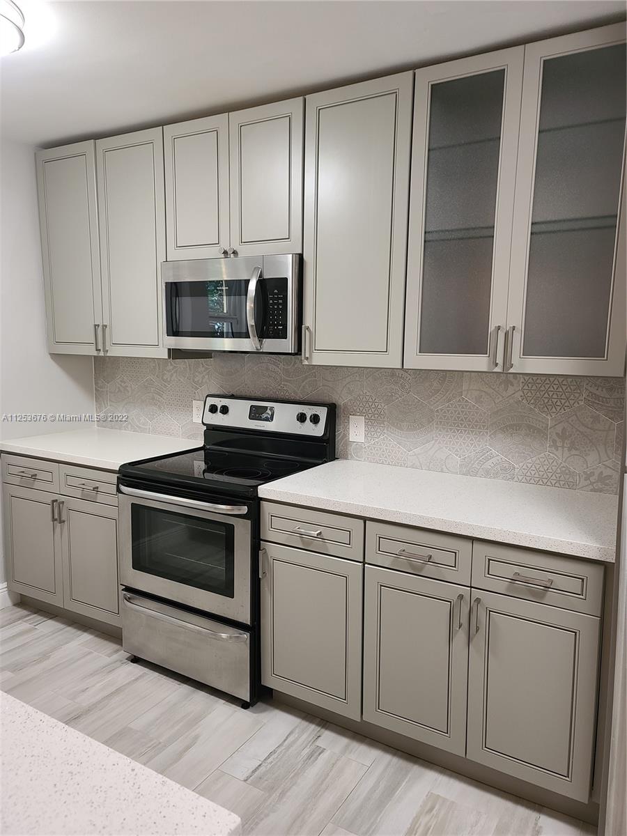 See details / 1540 sq. ft. $ 2022-08-12 0 Photo