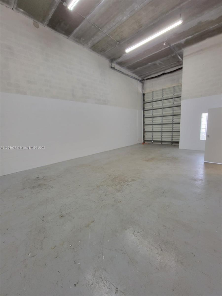 See details / sq. ft. $ 2022-08-09 0 Photo