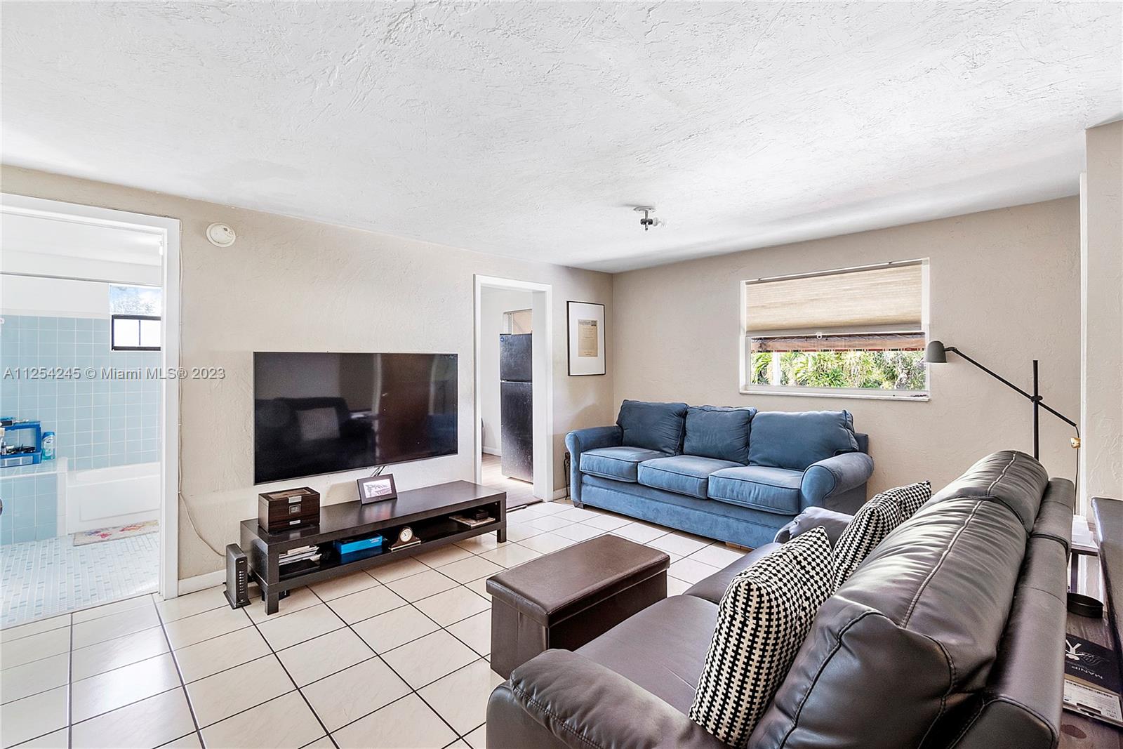 See details / sq. ft. $ 2023-01-09 0 Photo