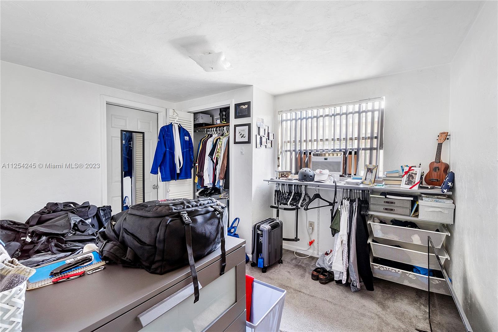 See details / sq. ft. $ 2023-01-09 0 Photo