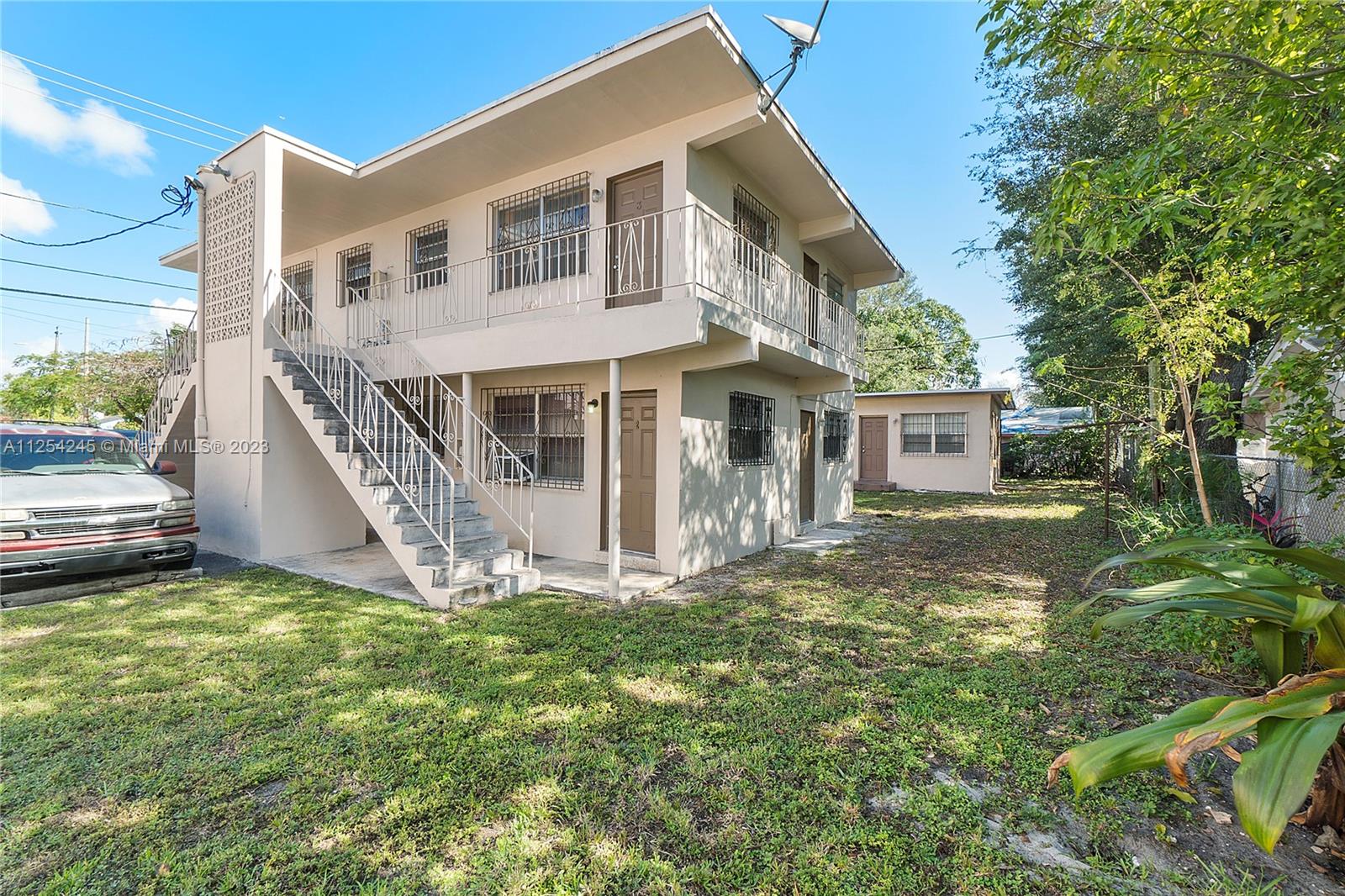 See details / sq. ft. $ 2023-01-09 0 Photo