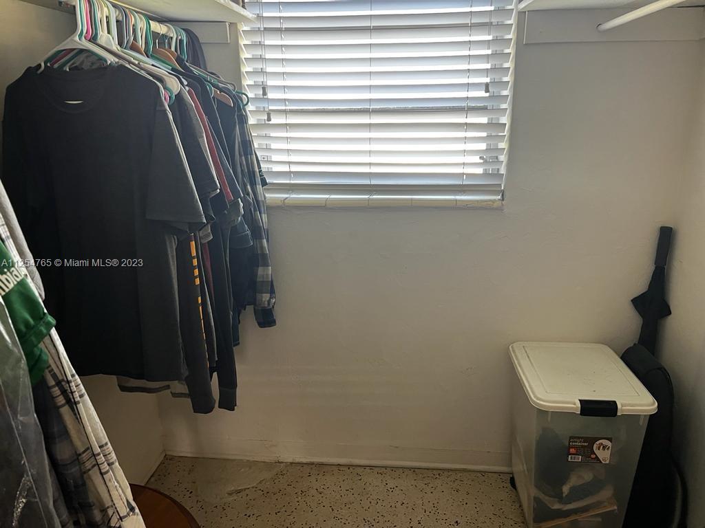 See details / 1478 sq. ft. $ 2022-10-20 0 Photo