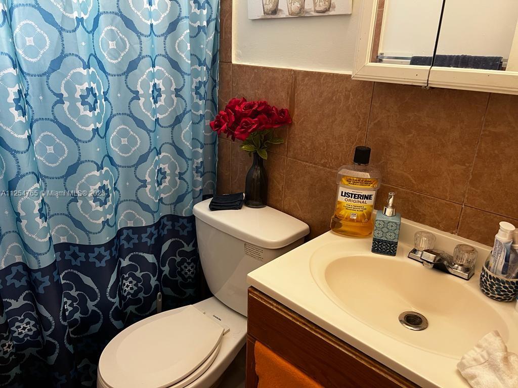 See details / 1478 sq. ft. $ 2022-10-20 0 Photo