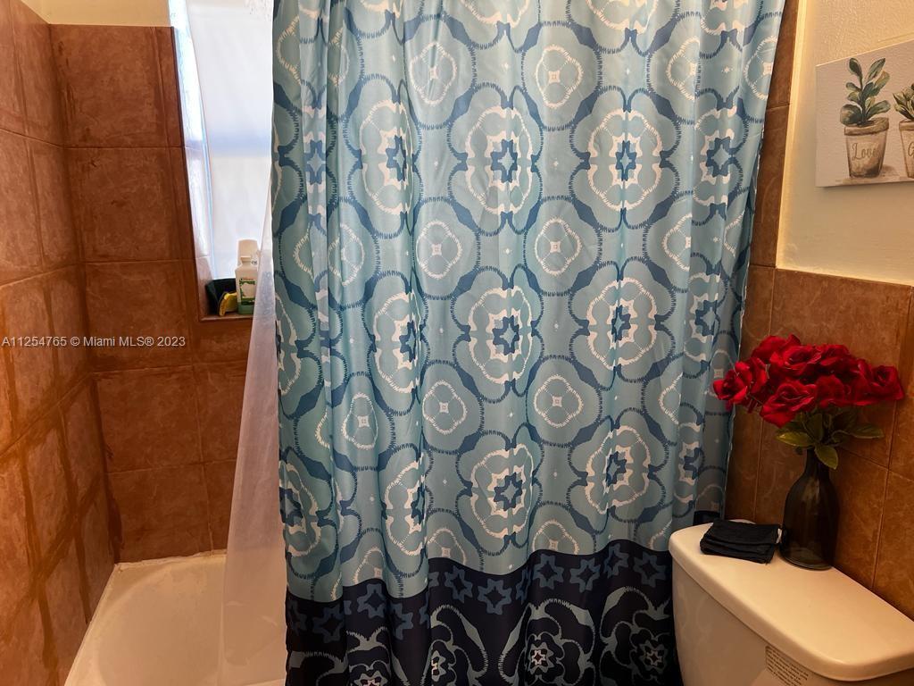 See details / 1478 sq. ft. $ 2022-10-20 0 Photo