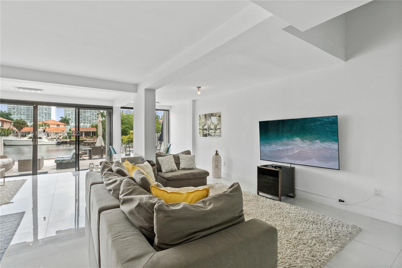 Photo of 387 Poinciana Dr (387), Sunny Isles Beach, Florida, 33160 -