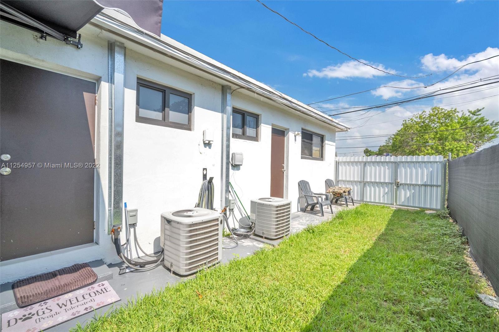 See details / 2074 sq. ft. $ 2022-08-10 0 Photo