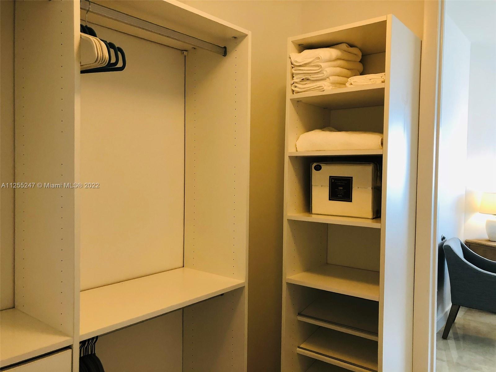 See details 1505 2 / 2 1463 sq. ft. $ 2022-08-11 0 Photo