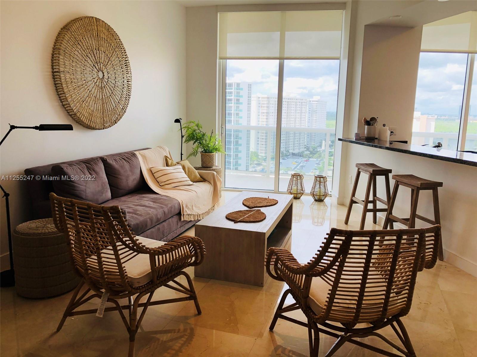 See details 1505 2 / 2 1463 sq. ft. $ 2022-08-11 0 Photo
