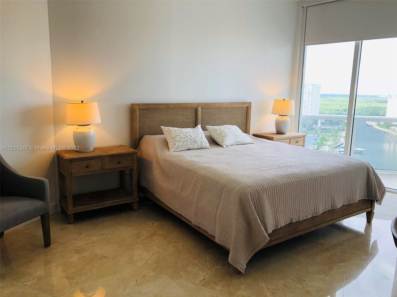 See details 1505 2 / 2 1463 sq. ft. $ 2022-08-11 0 Photo