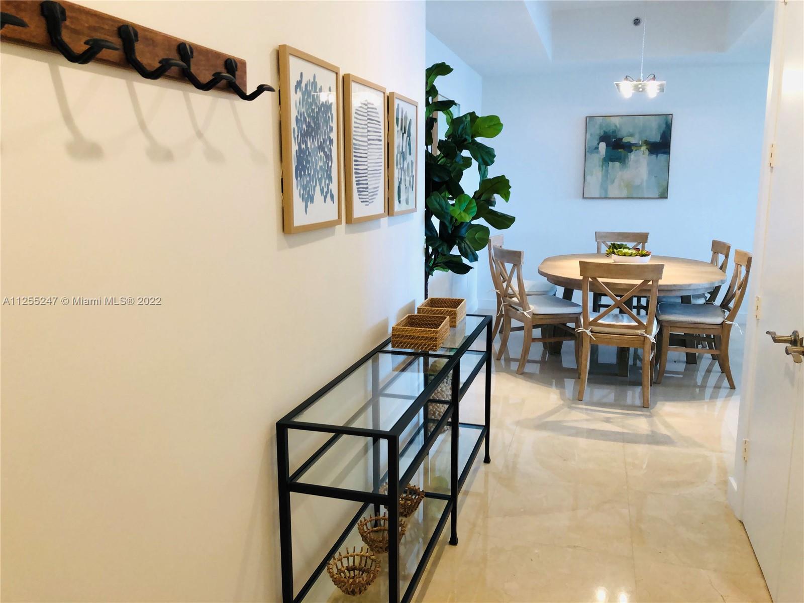 See details 1505 2 / 2 1463 sq. ft. $ 2022-08-11 0 Photo
