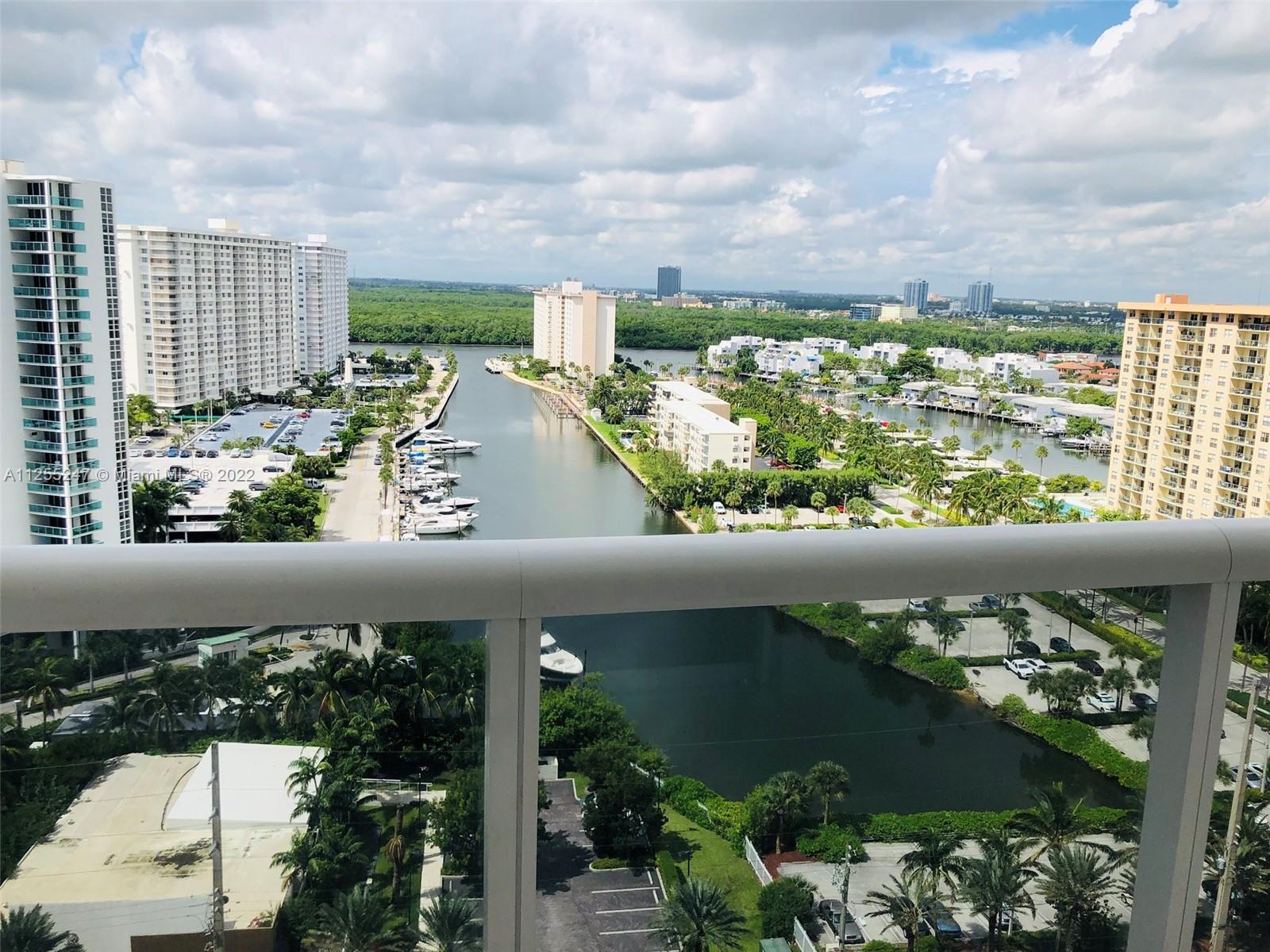 See details 1505 2 / 2 1463 sq. ft. $ 2022-08-11 0 Photo