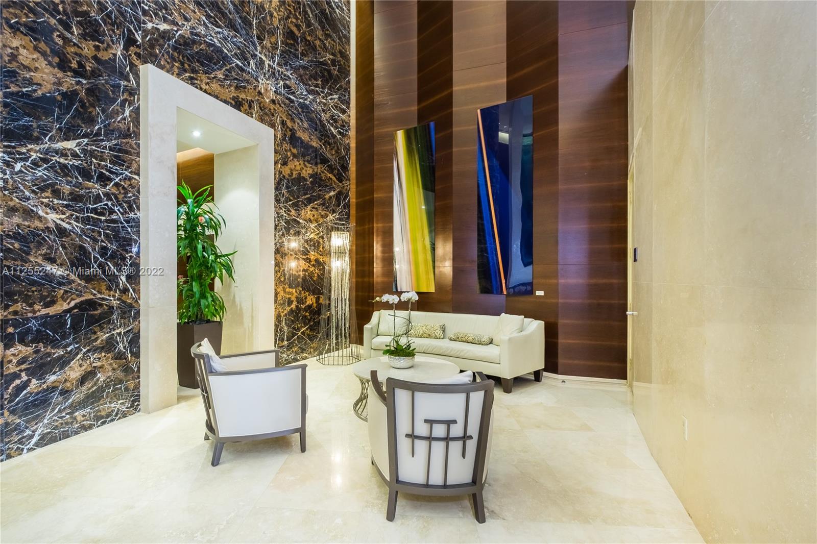 See details 1505 2 / 2 1463 sq. ft. $ 2022-08-11 0 Photo