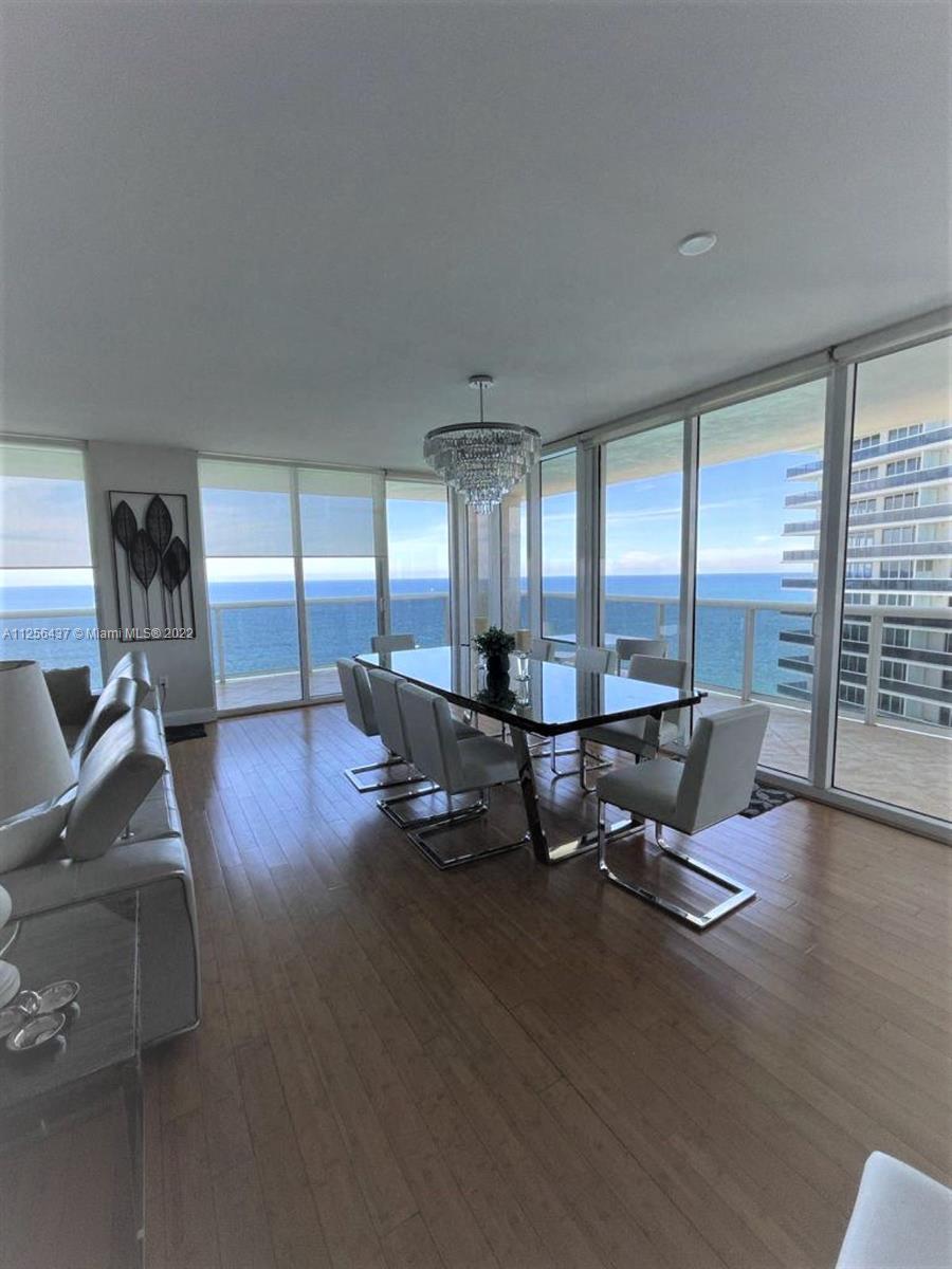Ver detalles 3004 3 / 4 2078 sq. ft. $ 2022-08-13 0 foto