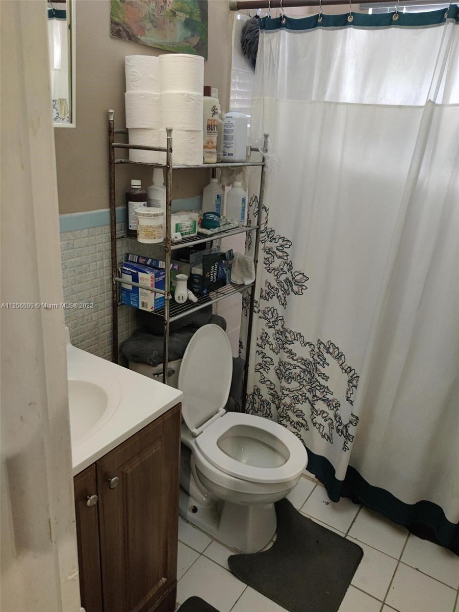 See details / 2100 sq. ft. $ 2022-12-08 0 Photo