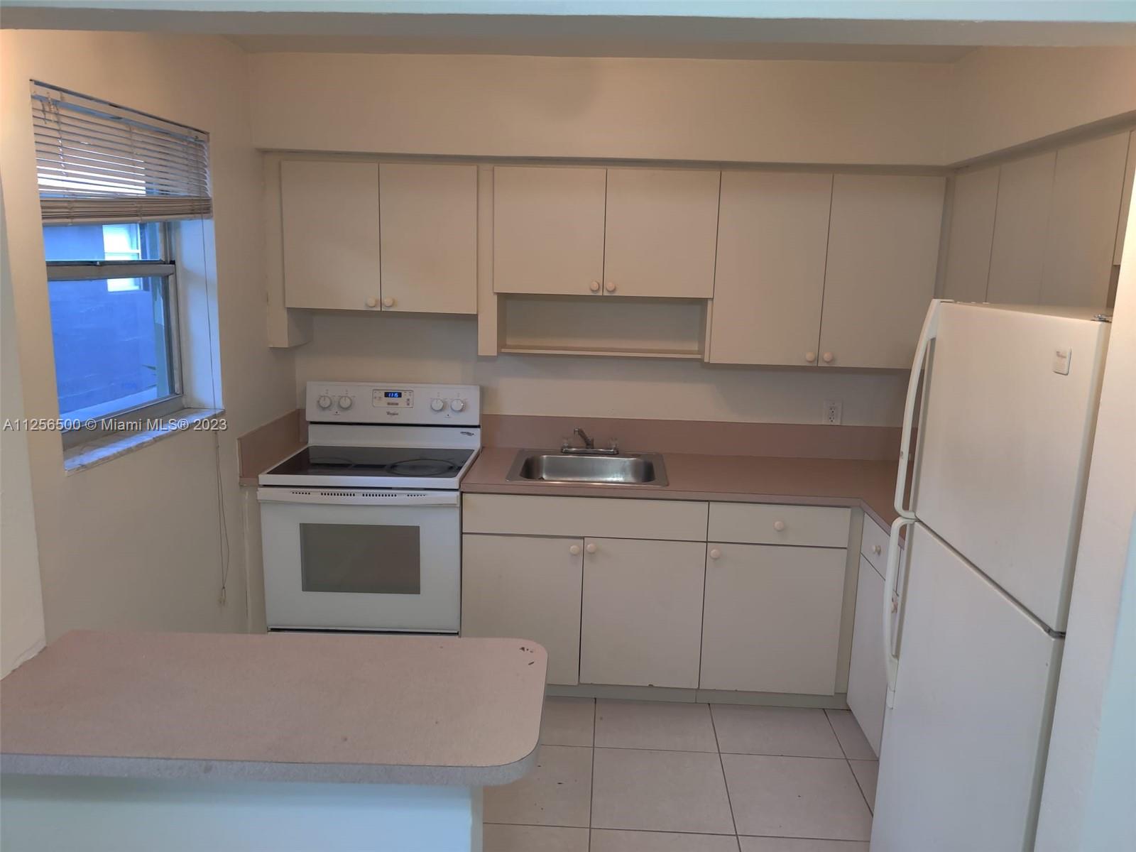 See details / 2100 sq. ft. $ 2022-12-08 0 Photo