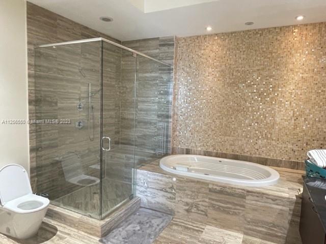 See details 3607 3 / 3 2106 sq. ft. $ 2022-11-28 0 Photo