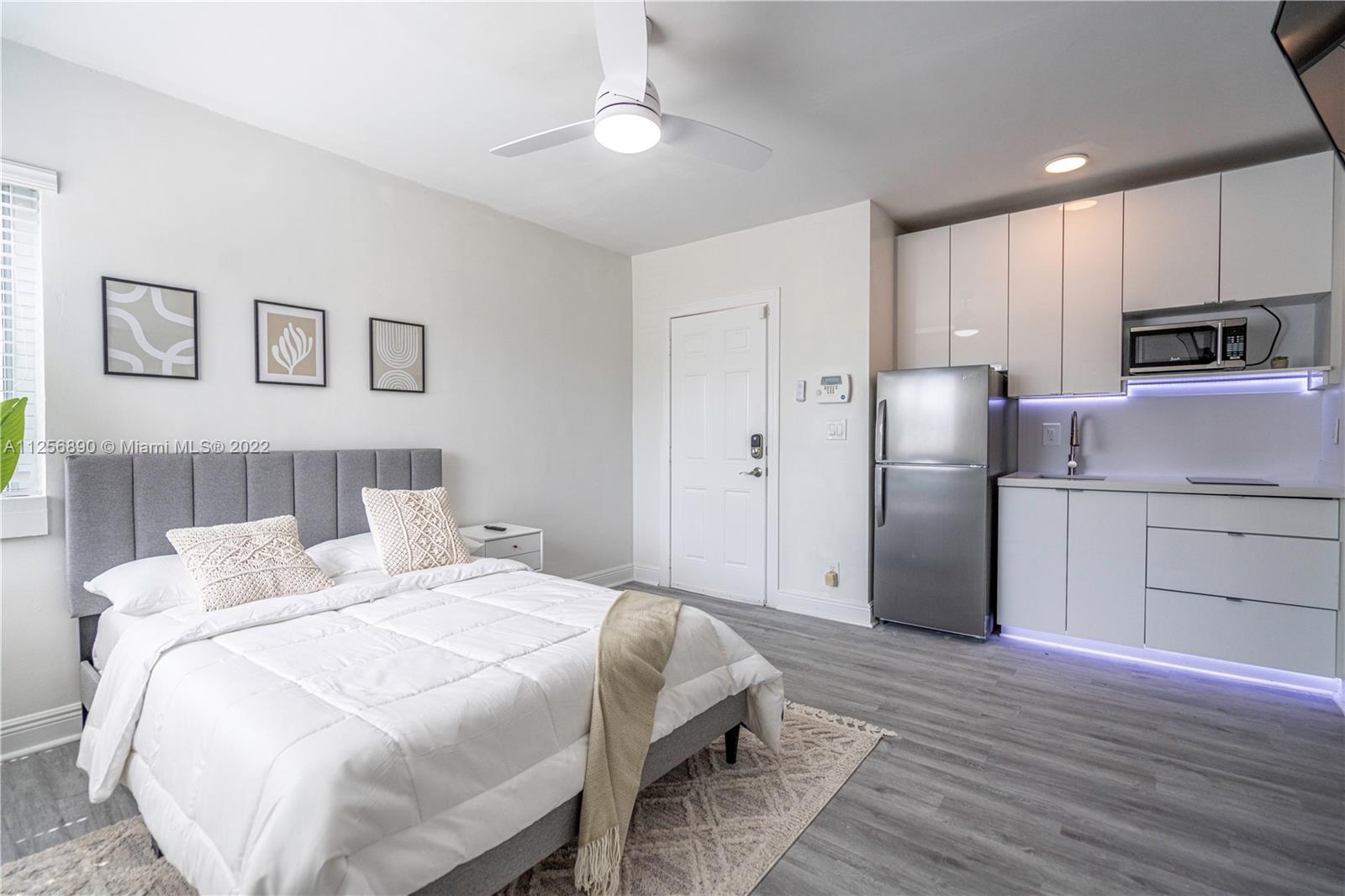 See details 1-20 / sq. ft. $ 2022-08-15 0 Photo