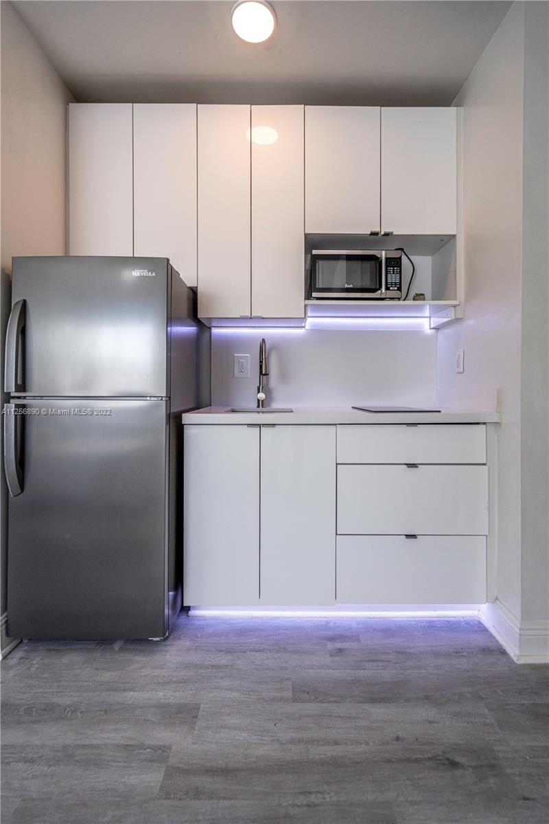 See details 1-20 / sq. ft. $ 2022-08-15 0 Photo