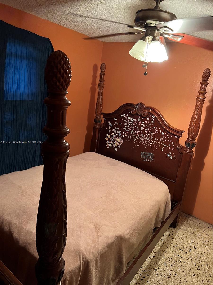 See details / 1875 sq. ft. $ 2022-10-06 0 Photo