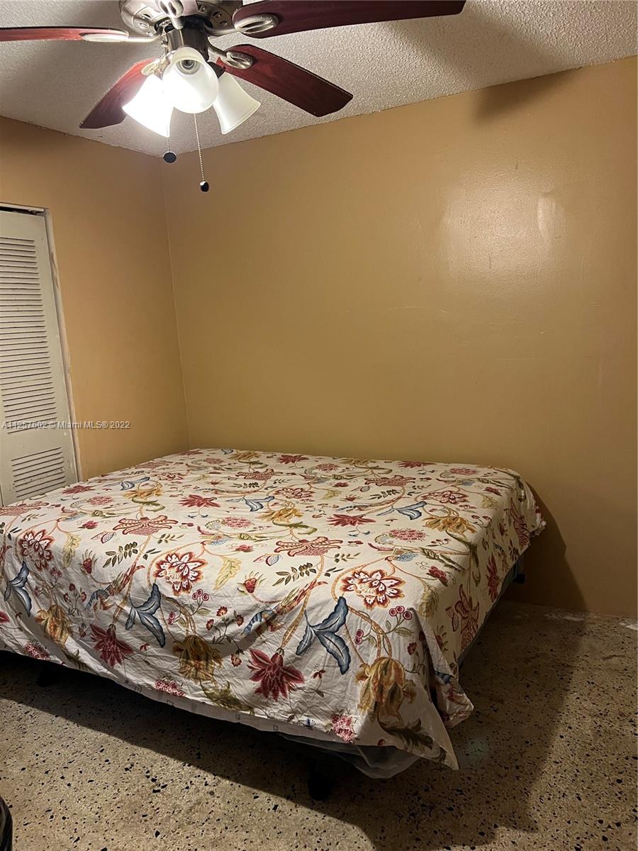 See details / 1875 sq. ft. $ 2022-10-06 0 Photo