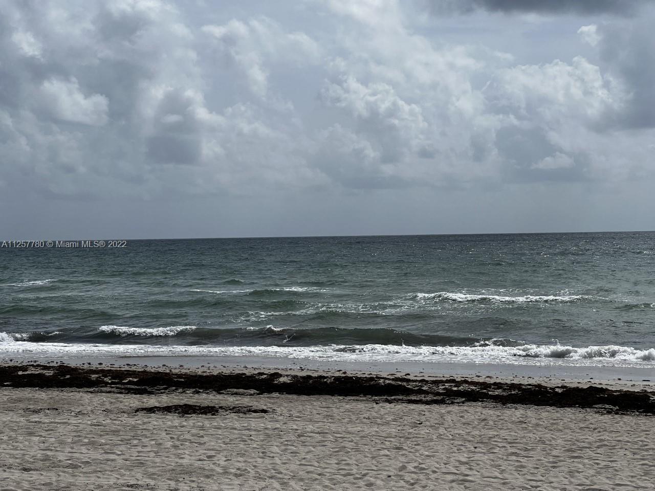 Photo of 3001 Ocean Dr #737, Hollywood, Florida, 33019 -