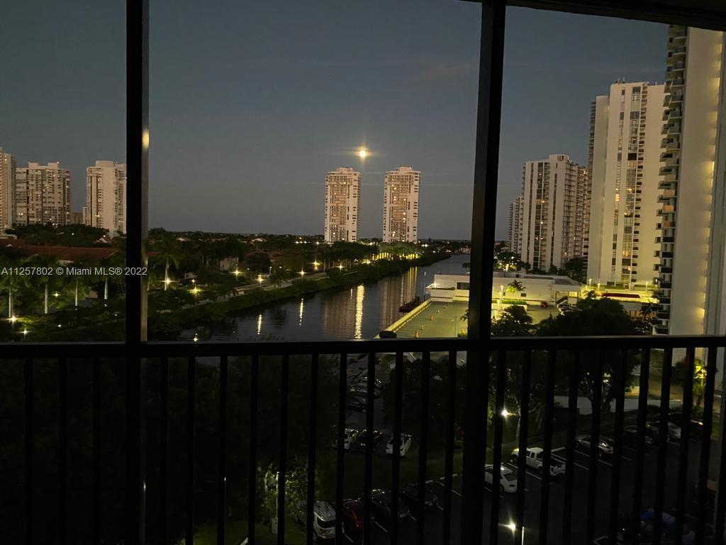 Photo of 3475 Country Club Dr #817, Aventura, Florida, 33180 -