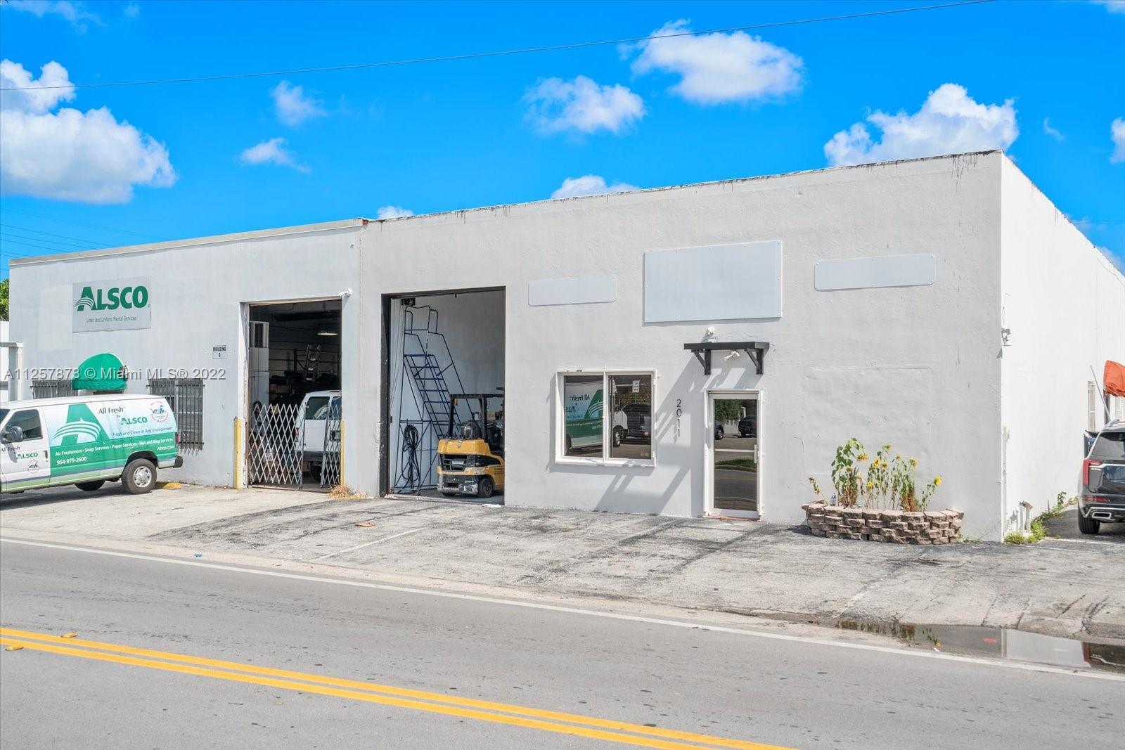 See details #0 / sq. ft. $ 2022-12-15 0 Photo