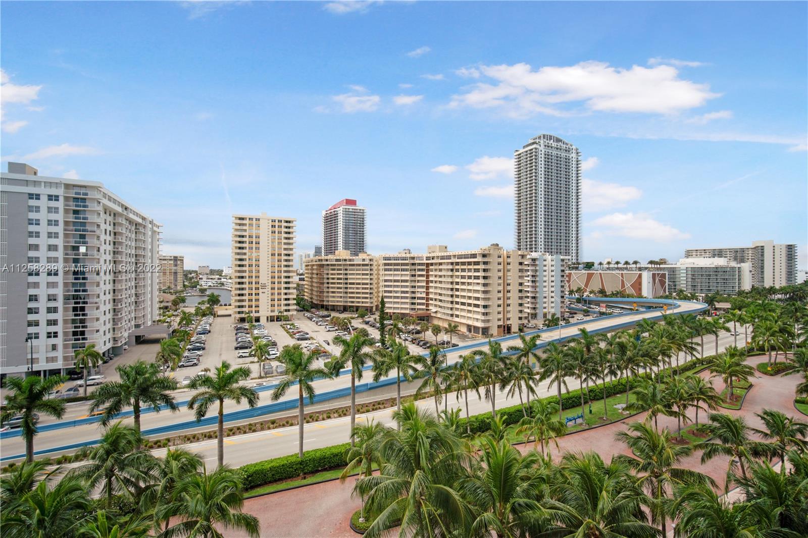 See details 809 2 / 1 1086 sq. ft. $ 2022-11-14 0 Photo