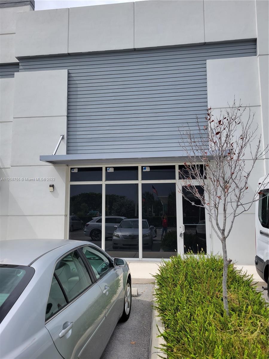 See details 07 / sq. ft. $ 2022-10-17 0 Photo