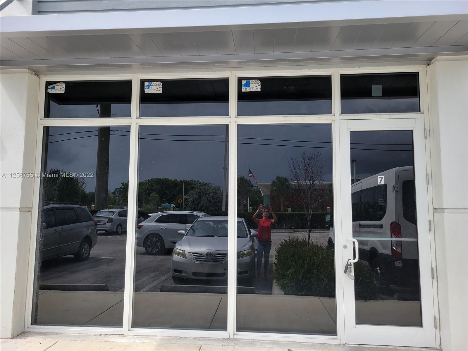 See details 07 / sq. ft. $ 2022-10-17 0 Photo