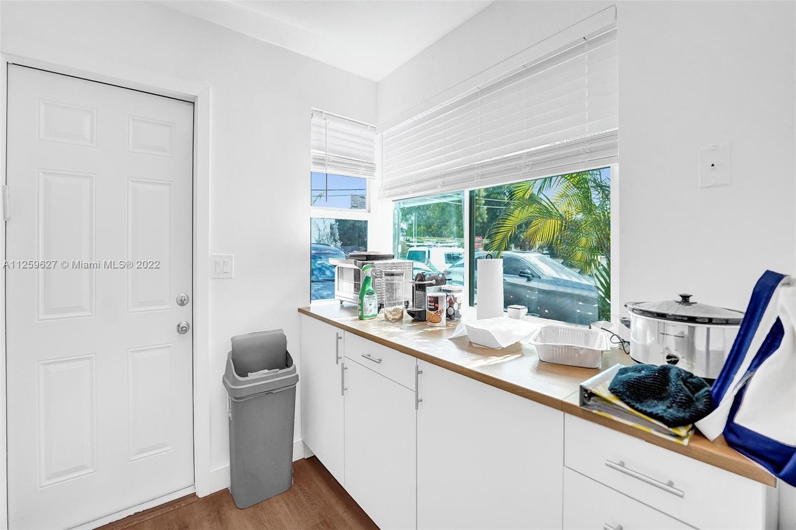 See details / 3039 sq. ft. $ 2022-08-19 0 Photo