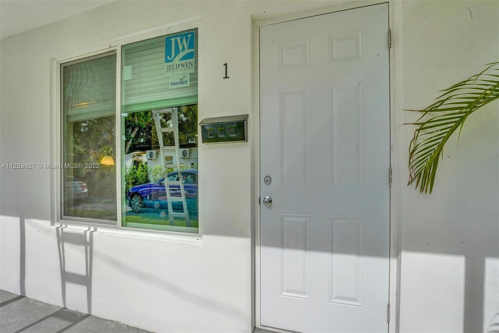 See details / 3039 sq. ft. $ 2022-08-19 0 Photo