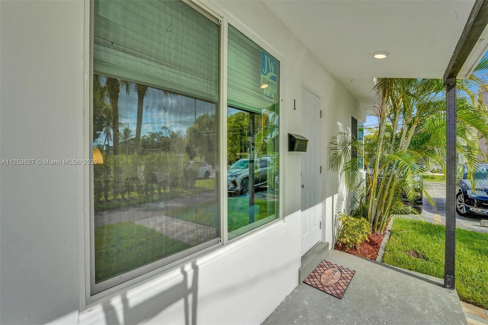 See details / 3039 sq. ft. $ 2022-08-19 0 Photo