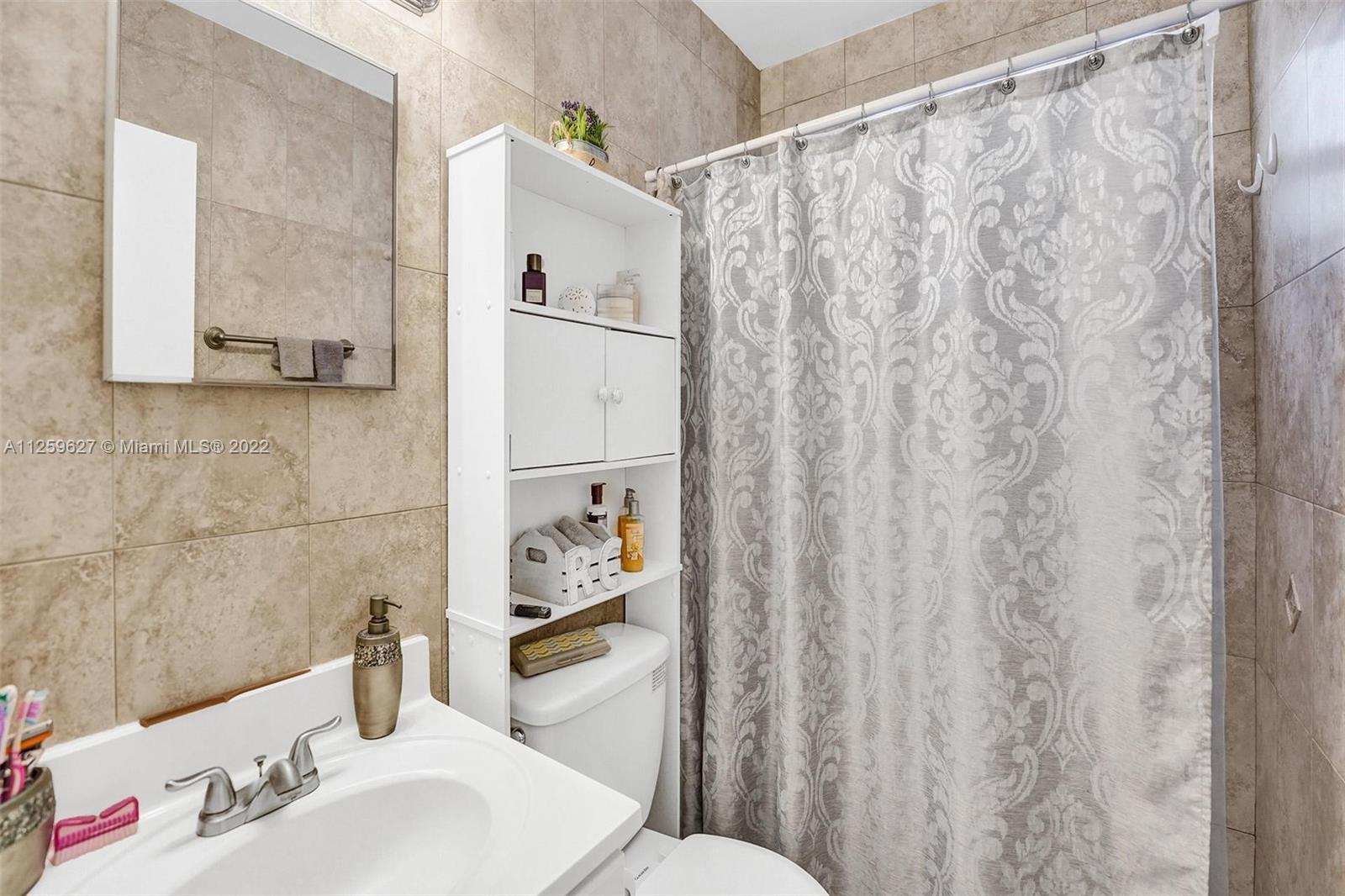 See details / 3039 sq. ft. $ 2022-08-19 0 Photo