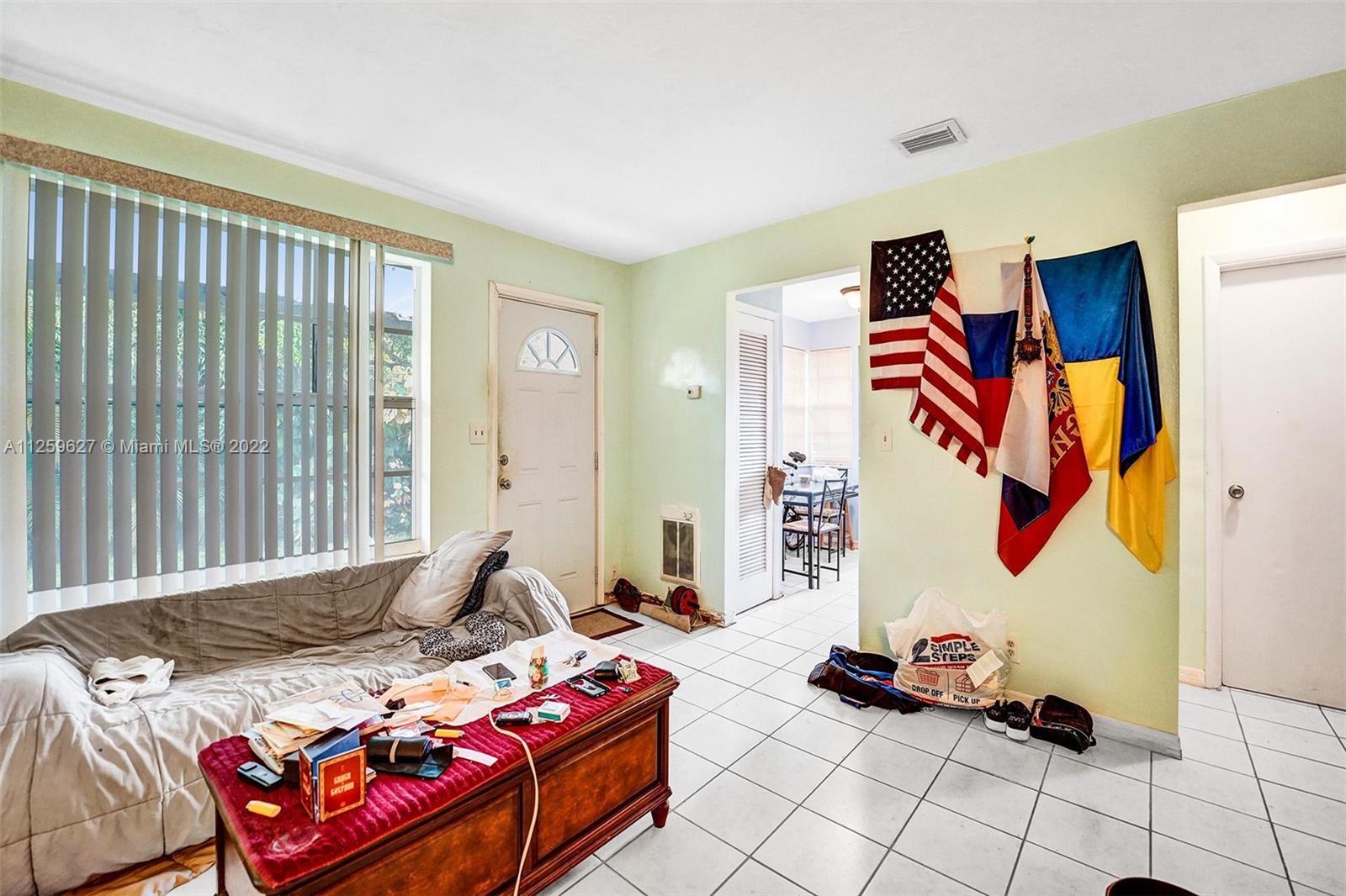 See details / 3039 sq. ft. $ 2022-08-19 0 Photo