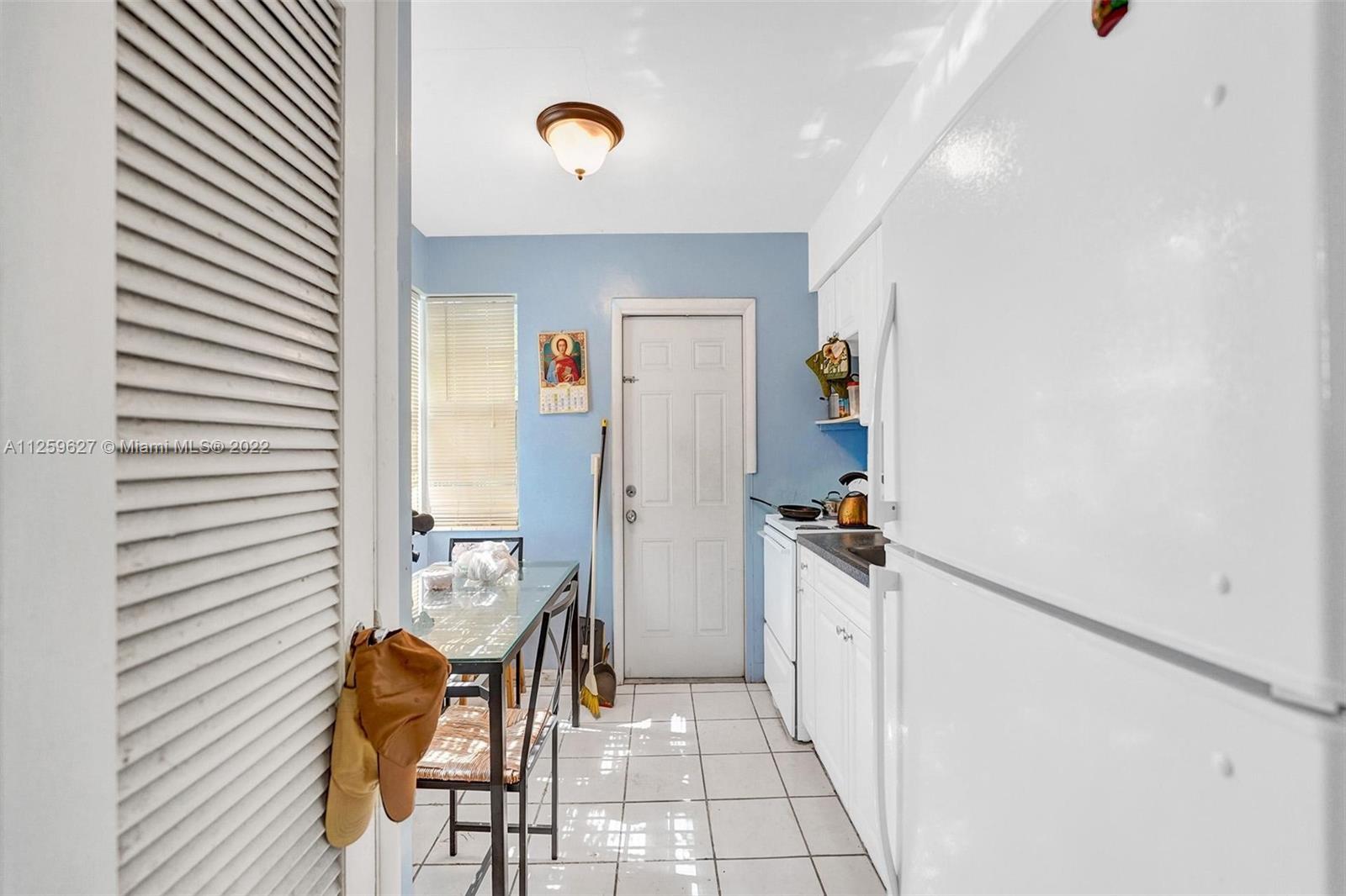 See details / 3039 sq. ft. $ 2022-08-19 0 Photo