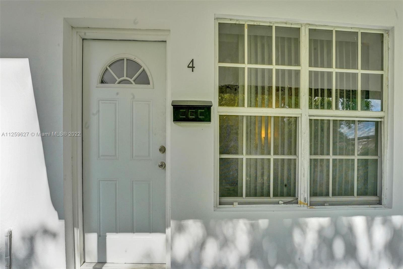 See details / 3039 sq. ft. $ 2022-08-19 0 Photo