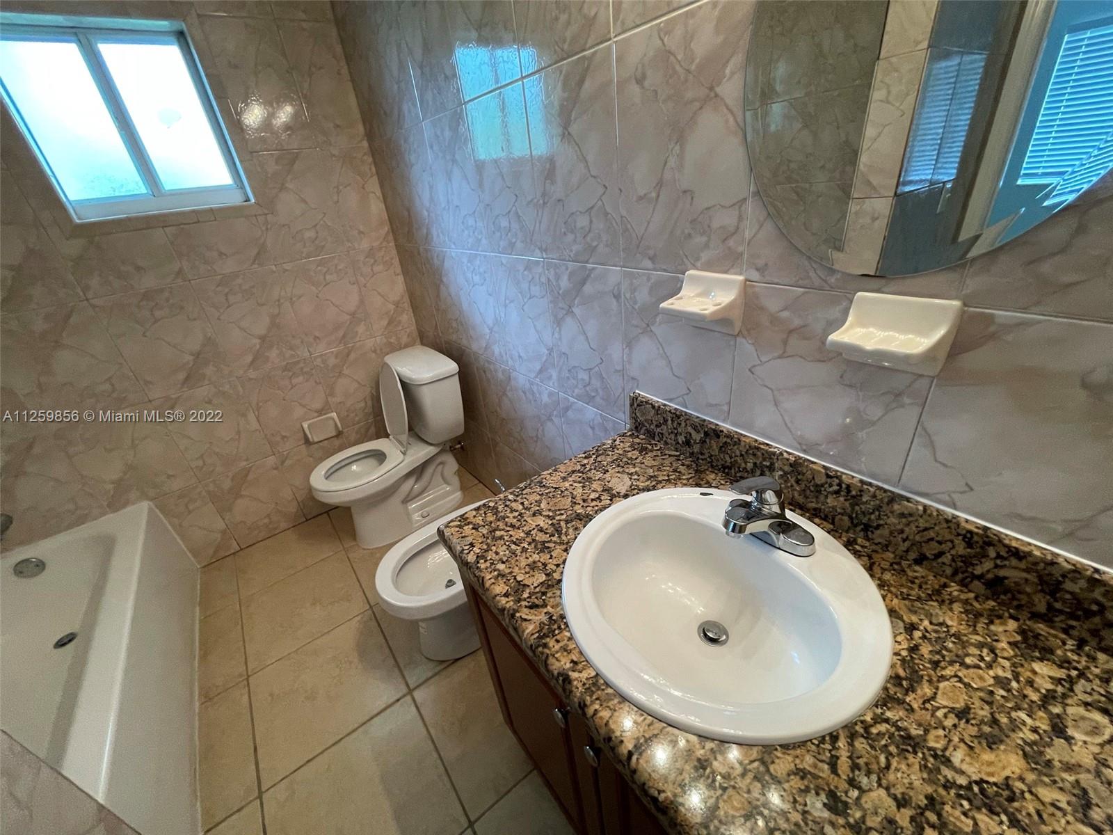See details / 2800 sq. ft. $ 2023-01-10 0 Photo