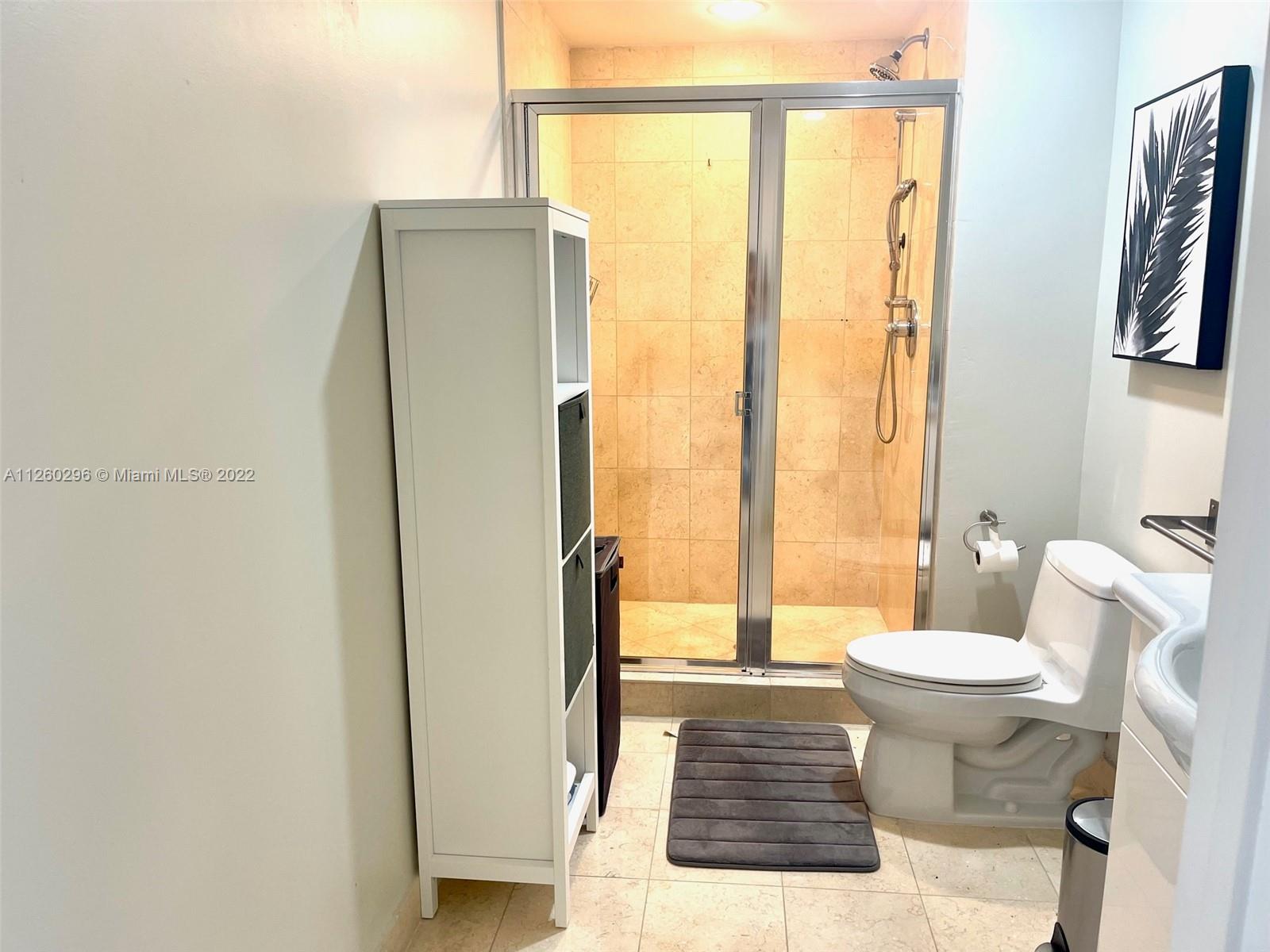 Ver detalles 5009 1 / 1 844 sq. ft. $ 2022-08-22 0 foto