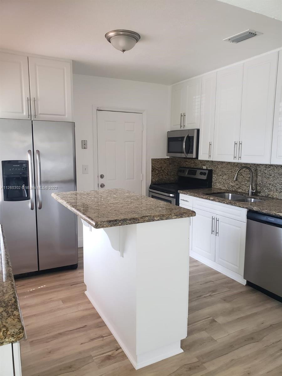 See details / 1485 sq. ft. $ 2022-08-22 0 Photo