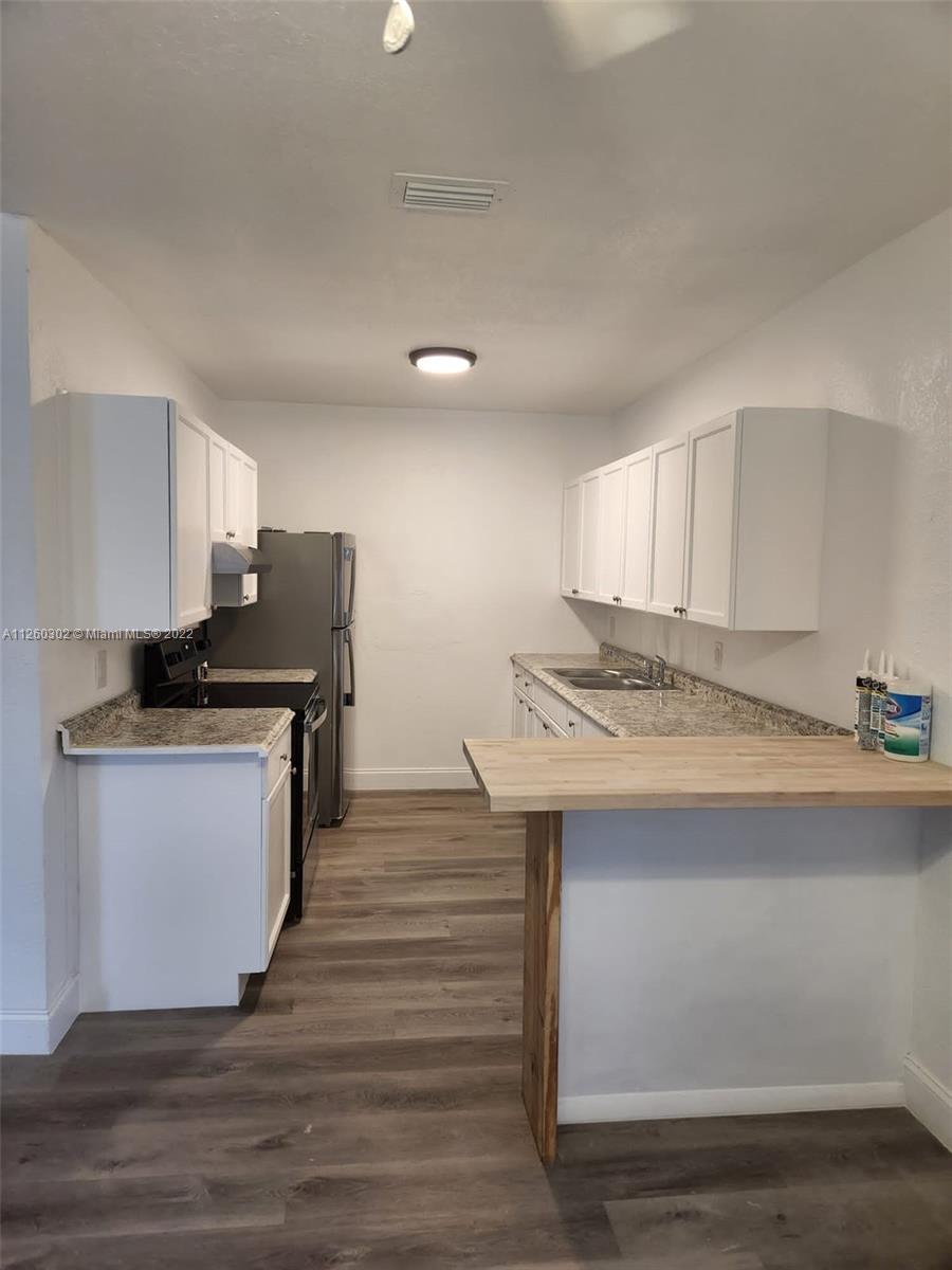 See details / 1485 sq. ft. $ 2022-08-22 0 Photo