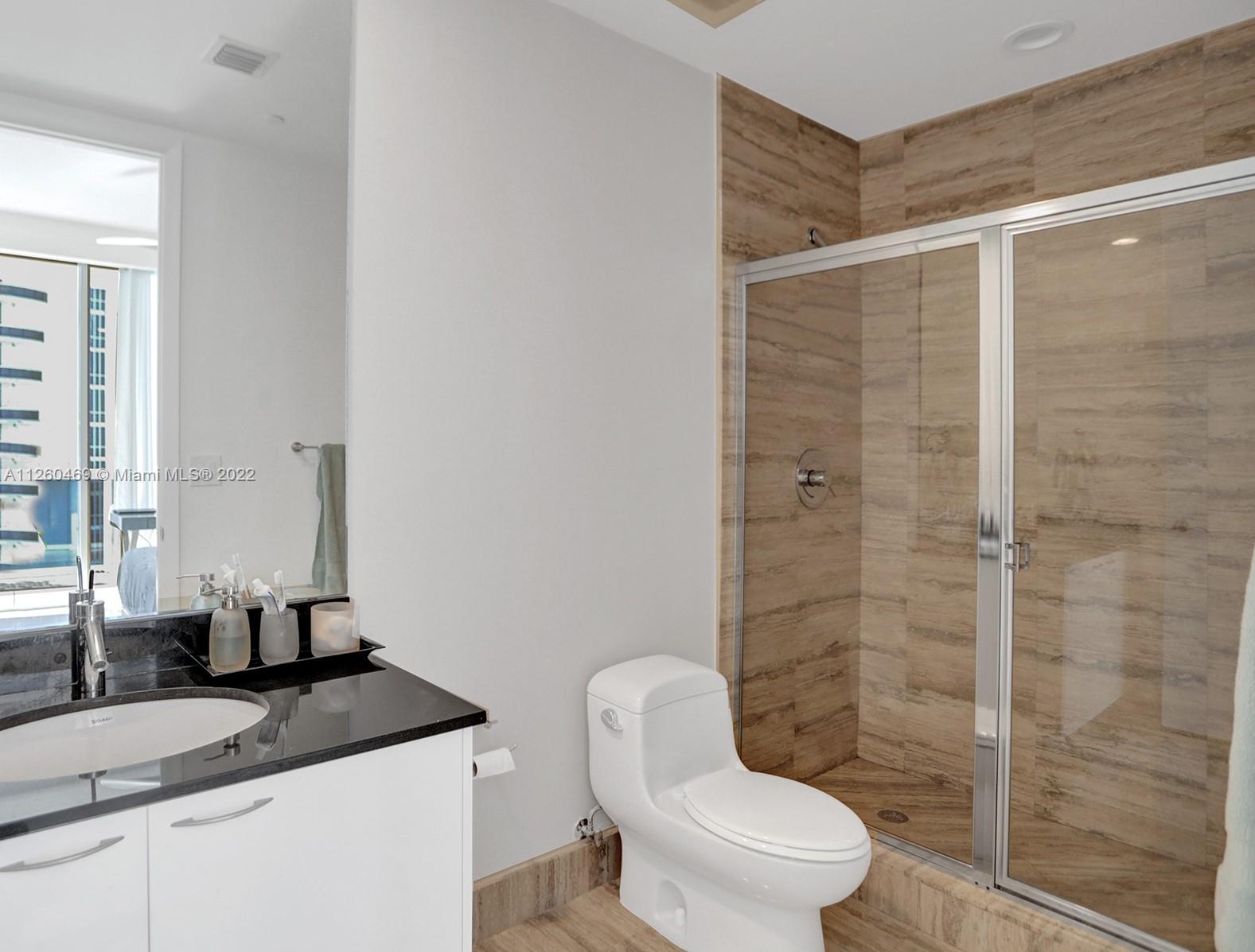 See details 3002 3 / 4 1979 sq. ft. $ 2022-08-22 0 Photo