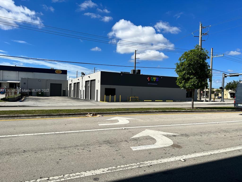 See details / sq. ft. $ 2022-08-22 0 Photo