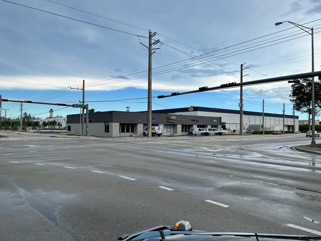 See details / sq. ft. $ 2022-08-22 0 Photo