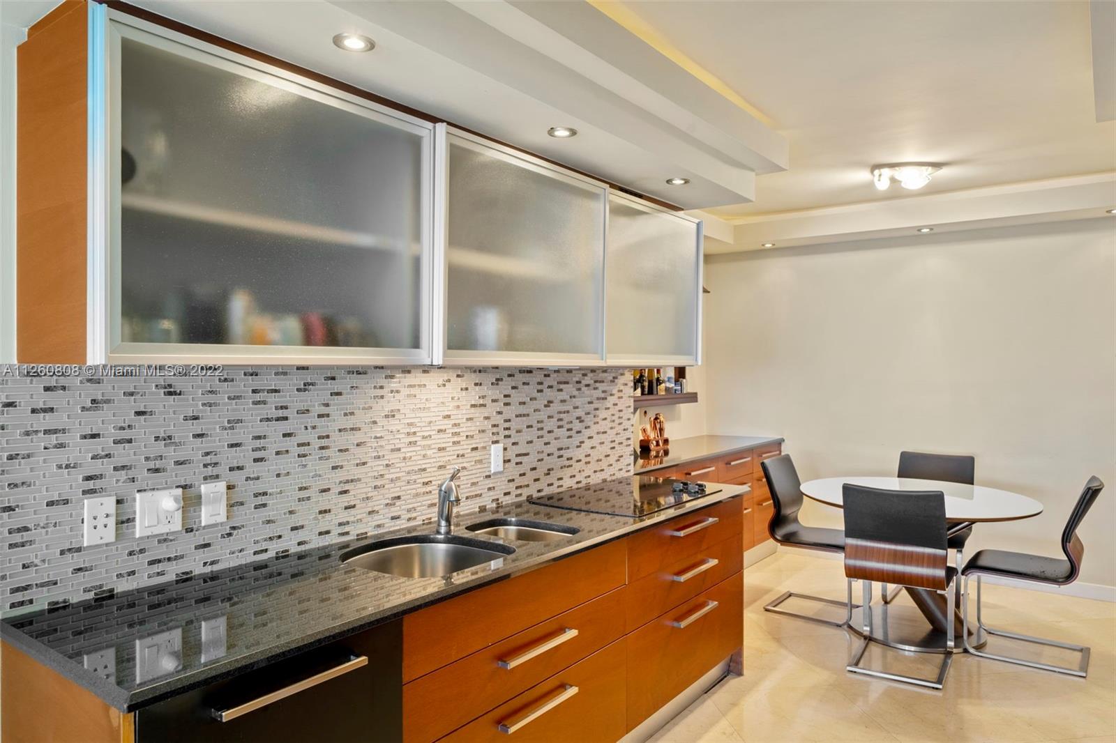 See details 2703 3 / 3 1841 sq. ft. $ 2022-11-07 0 Photo