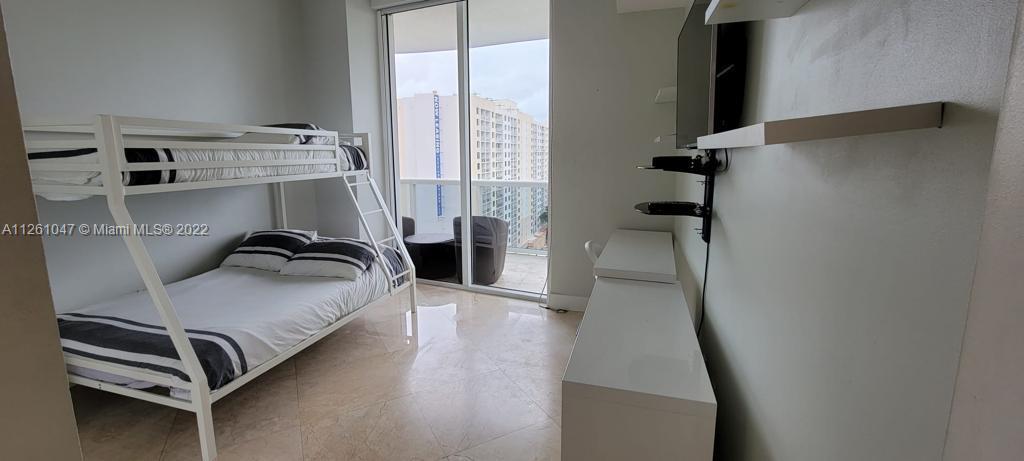 Ver detalles 1005 2 / 2 1435 sq. ft. $ 2022-08-23 0 foto